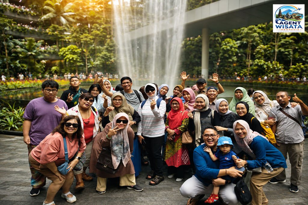Jewel waterfall Changi Airport Singapura